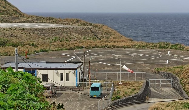 利島
